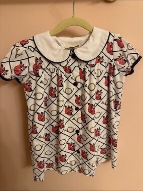 The Beaufort Bonnet Company White Top with Red Fox Print and Navy Trim